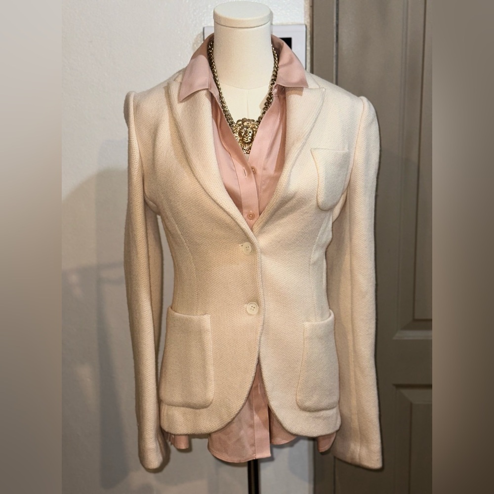 IISLI New York 100% Wool Ivory Blazer size 2